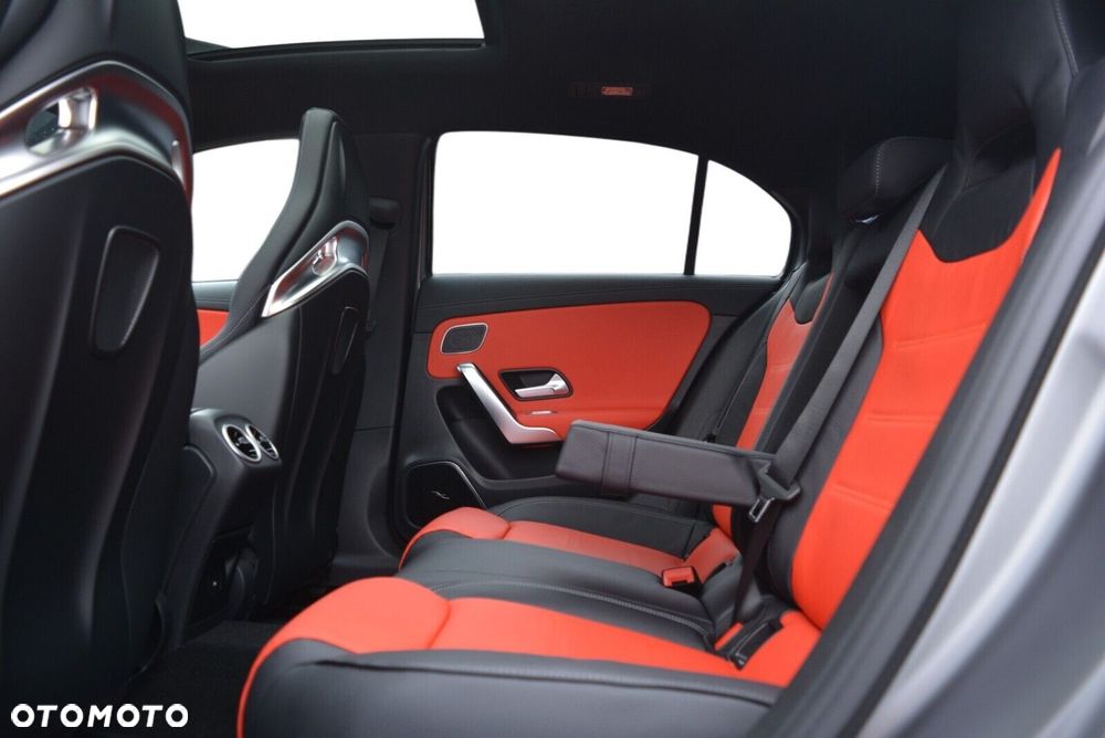 Mercedes-Benz Klasa A 45 S AMG 4-Matic 8G-DCT - 10