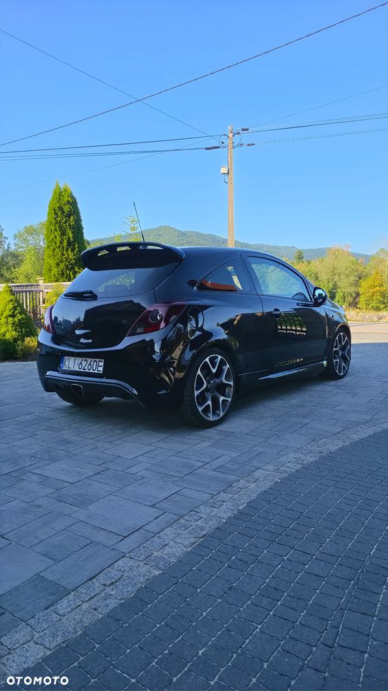 Opel Corsa 1.6 T OPC - 4