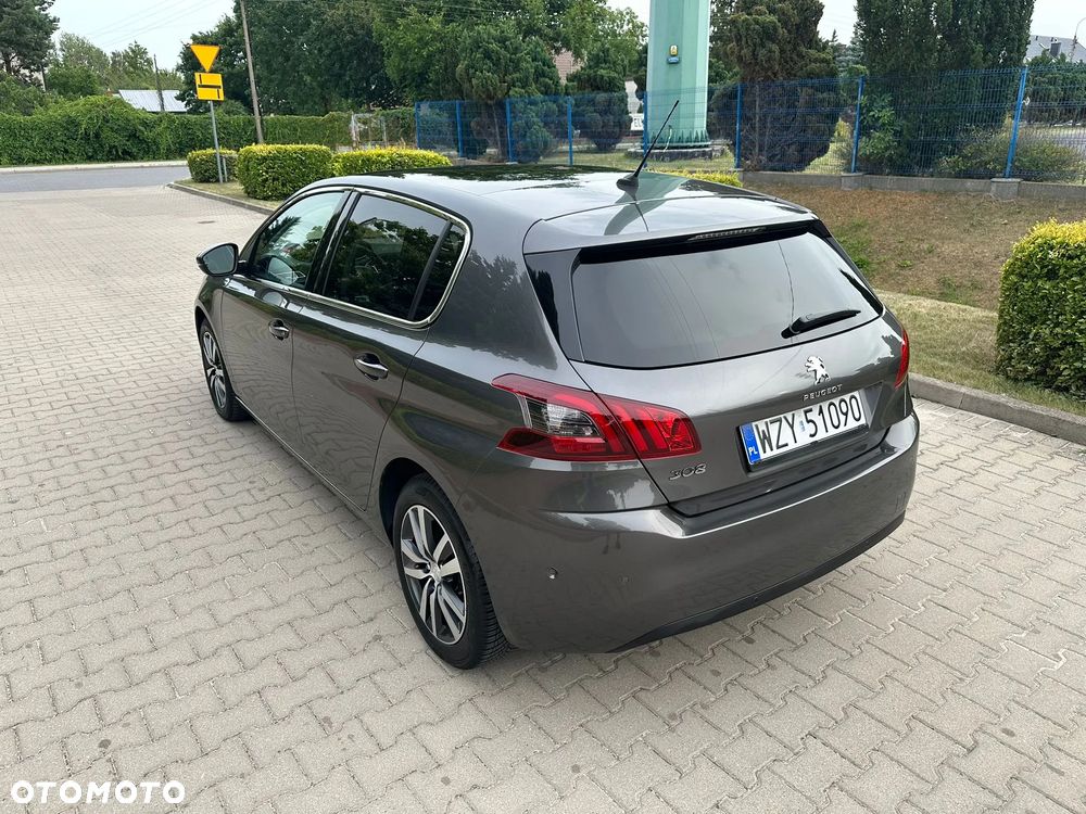 Peugeot 308 - 5
