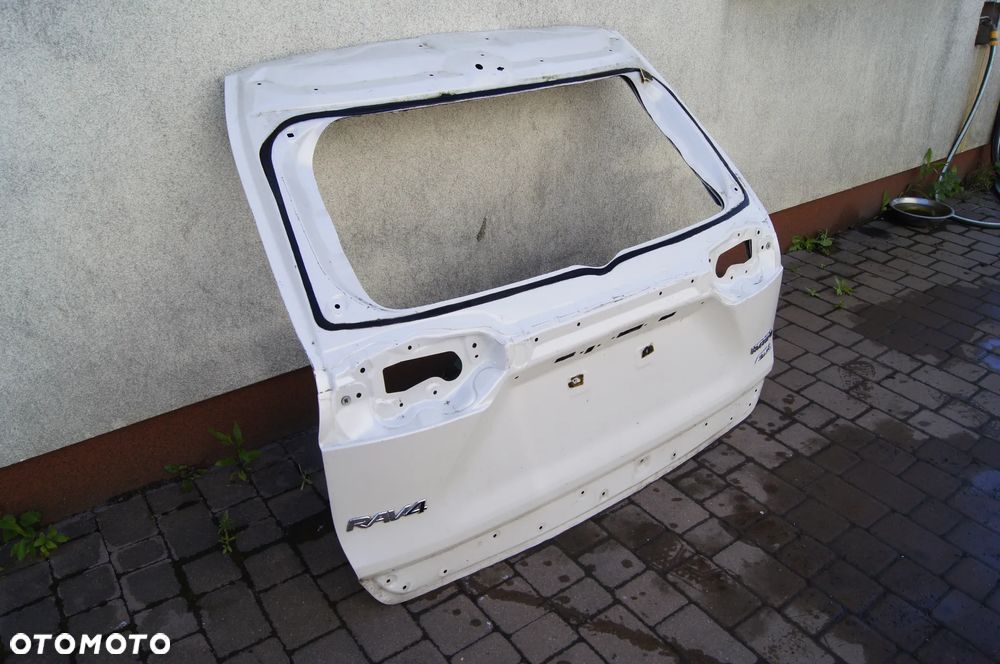 TOYOTA RAV4 RAV IV V 5 2019 19- KLAPA TYLNA - 2