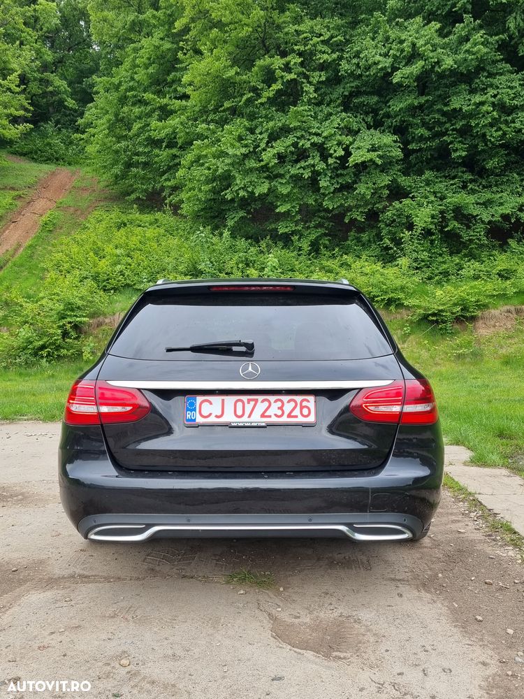 Mercedes-Benz C - 11