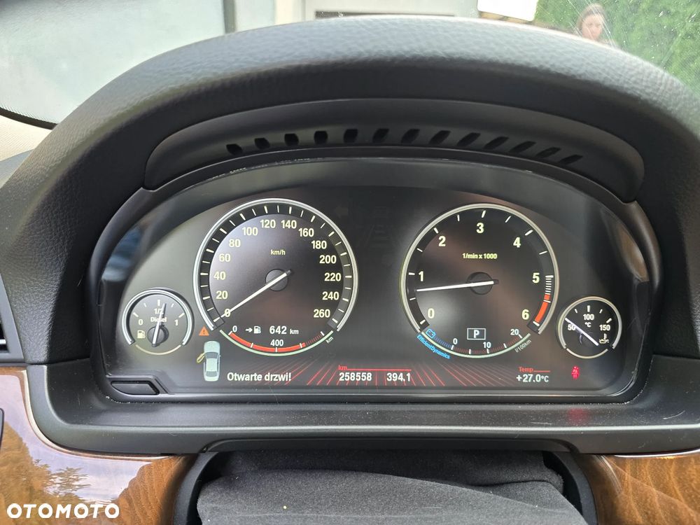 BMW Seria 5 530d xDrive Modern Line - 15