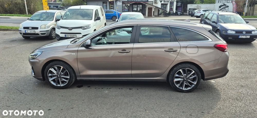 Hyundai i30 1.5 T-GDI 48V-Hybrid EDITION 30 - 8