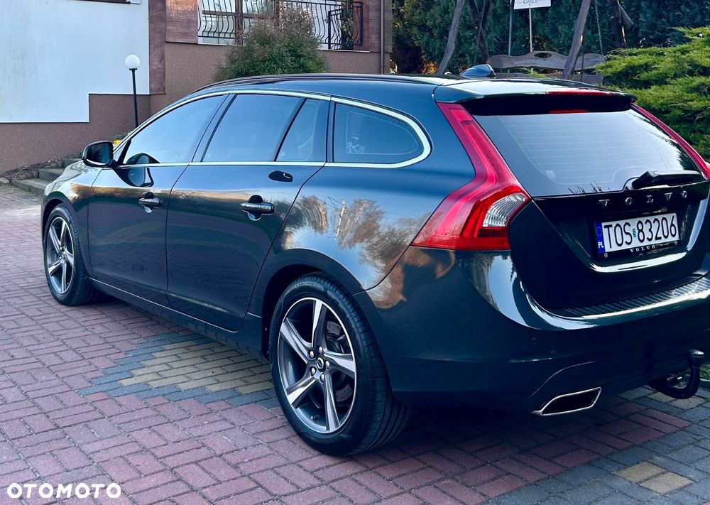 Volvo V60 D4 Drive-E Momentum - 2