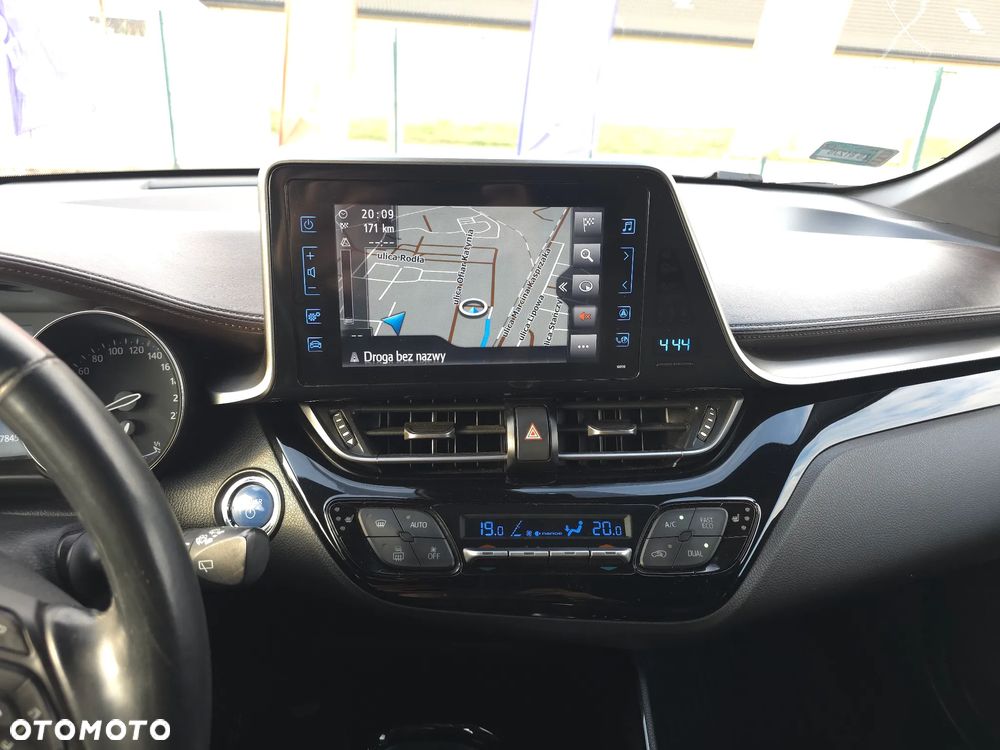 Toyota C-HR 1.8 Hybrid Prestige - 27