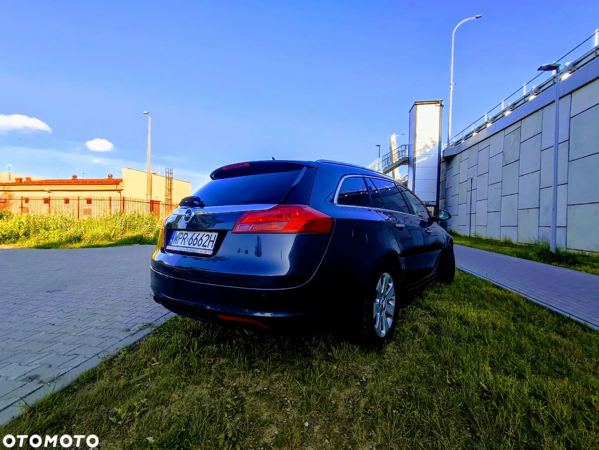 Opel Insignia 1.6 Turbo Sports Tourer - 3