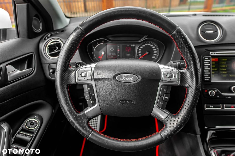 Ford Mondeo 2.0 TDCi Titanium S - 24