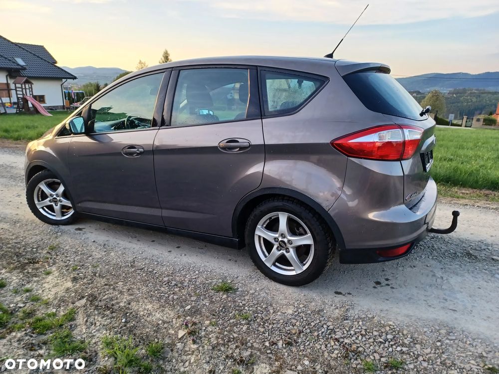 Ford C-MAX 1.6 TDCi Titanium - 4