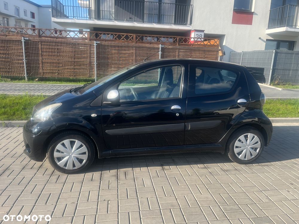 Toyota Aygo - 2