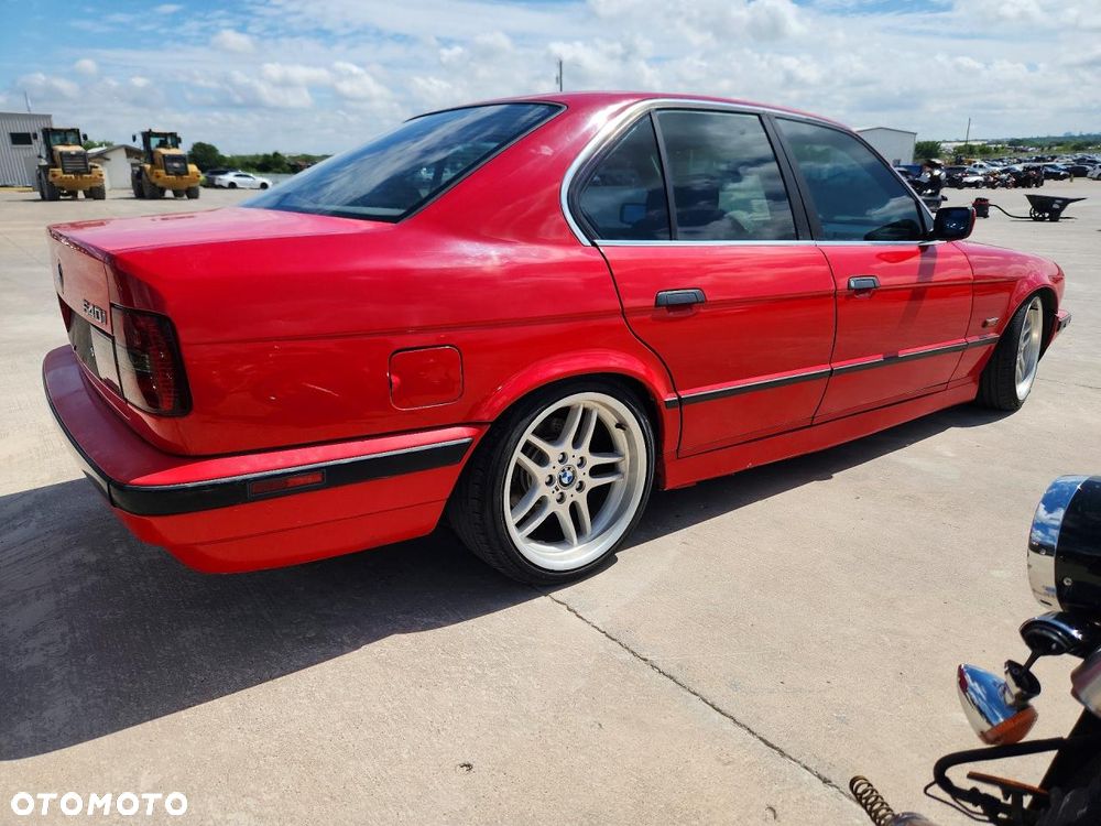 BMW Seria 5 540i - 3