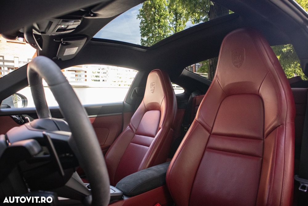 Porsche 911 Carrera 4S PDK - 9