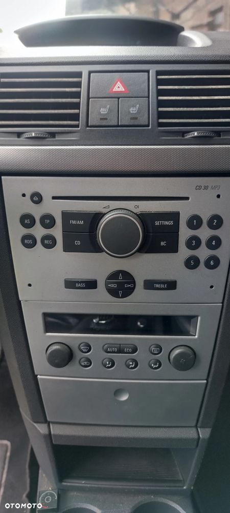 Opel Meriva 1.8 16V Cosmo - 9