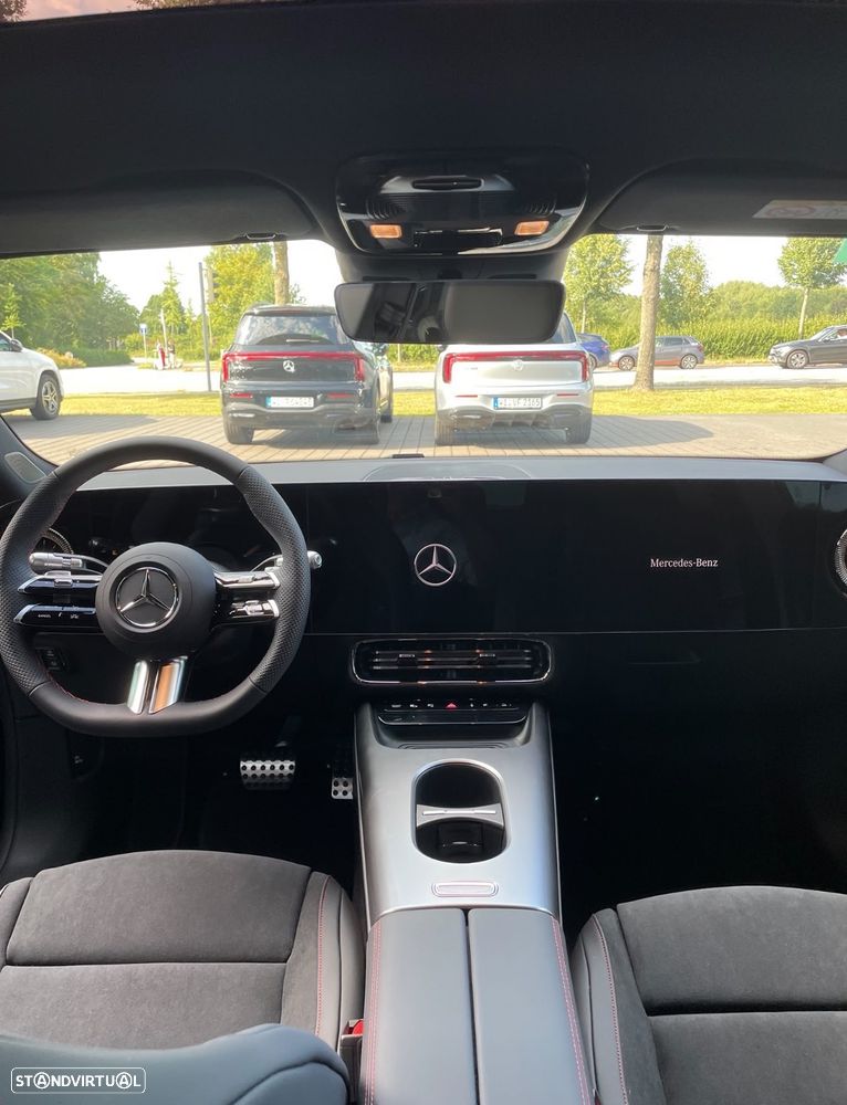 Mercedes-Benz CLA 250+ EQ Shooting Brake - 3