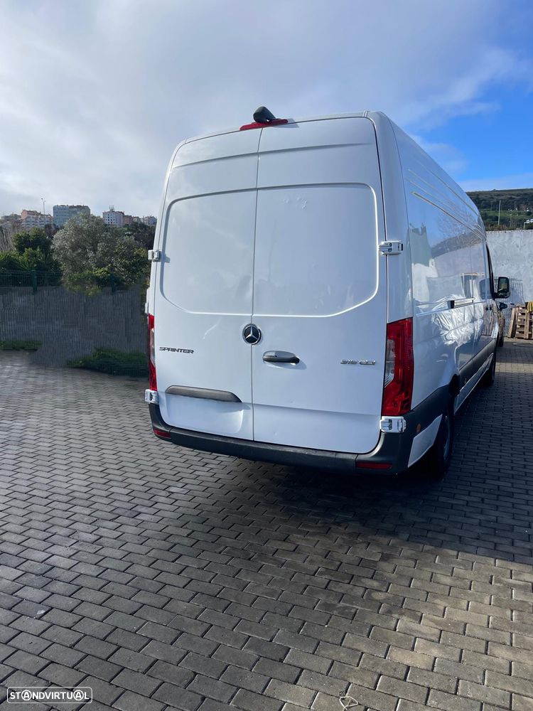 Mercedes-Benz SPRINTER - 3
