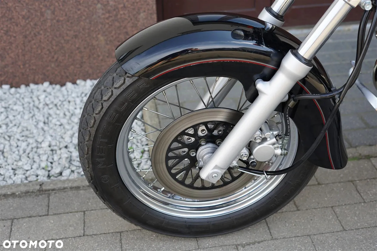 Suzuki GZ - 30