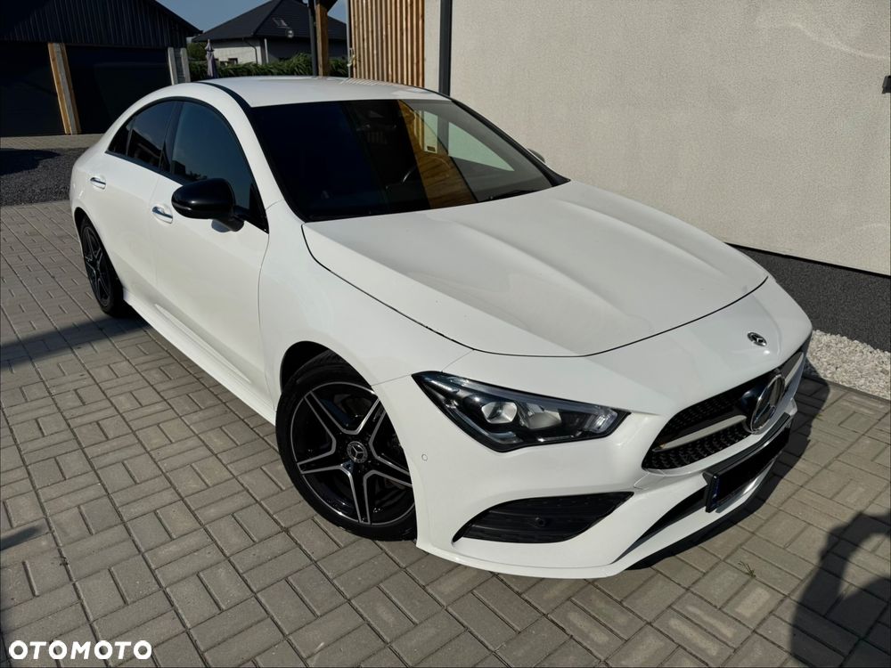 Mercedes-Benz CLA 220 4-Matic AMG Line 7G-DCT - 7