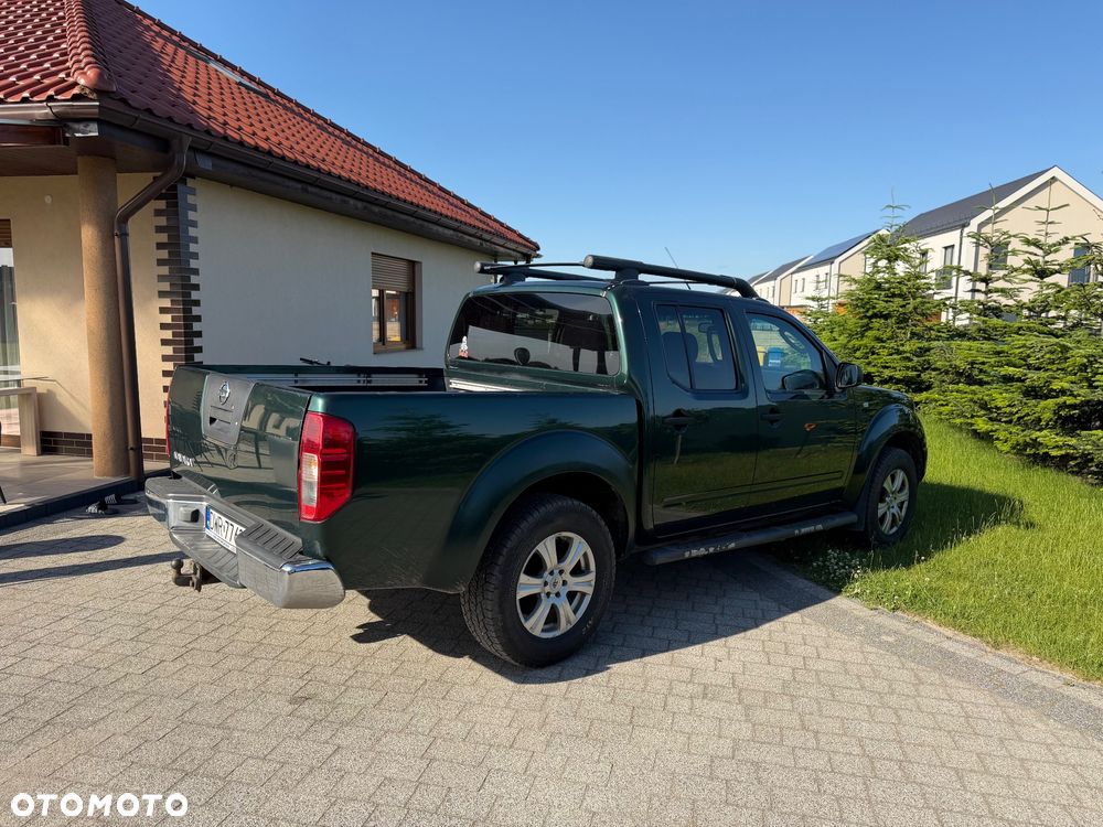 Nissan Navara 2.5 TDi Comfort / SE - 4