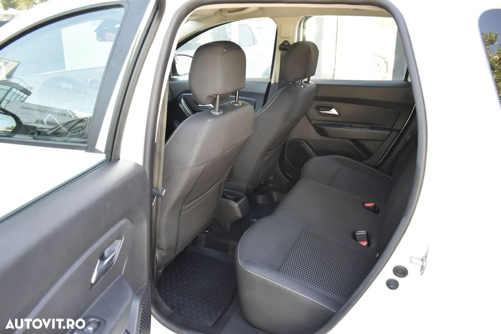 Dacia Duster 1.5 Blue dCi 4WD Comfort - 28