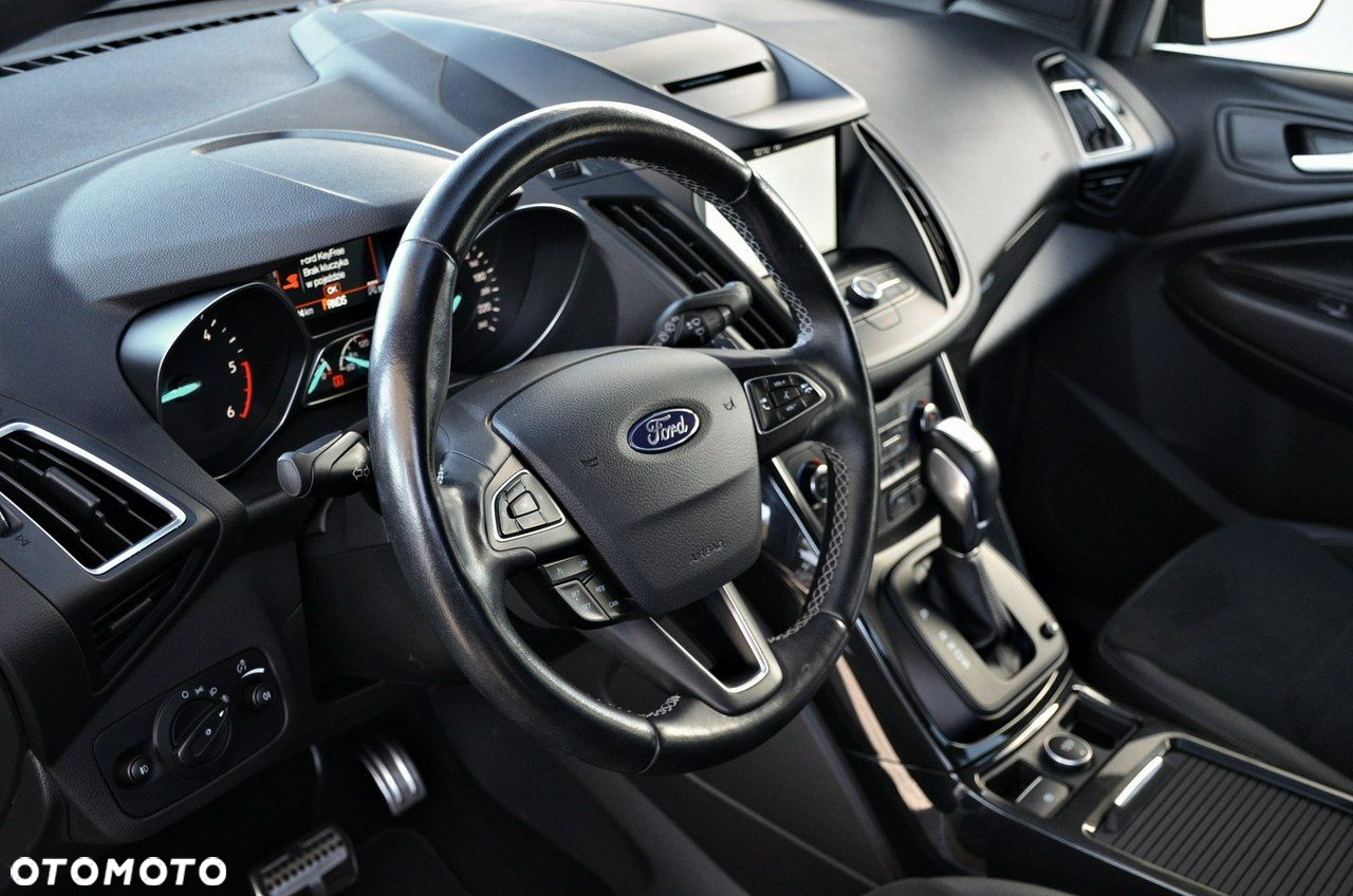 Ford Kuga - 18