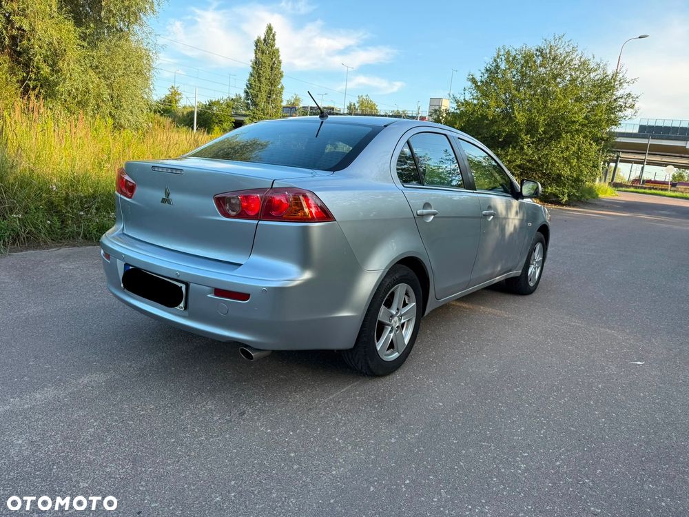 Mitsubishi Lancer 1.8 Intense LPG - 3