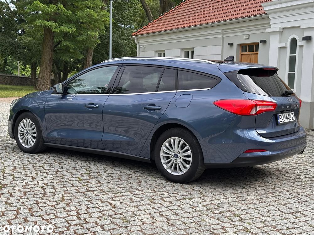 Ford Focus 1.5 EcoBlue Start-Stopp-System TITANIUM STYLE - 23