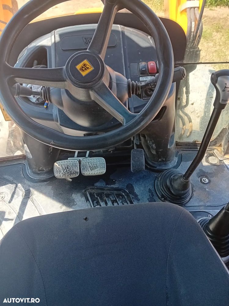 JCB 3CX - 10