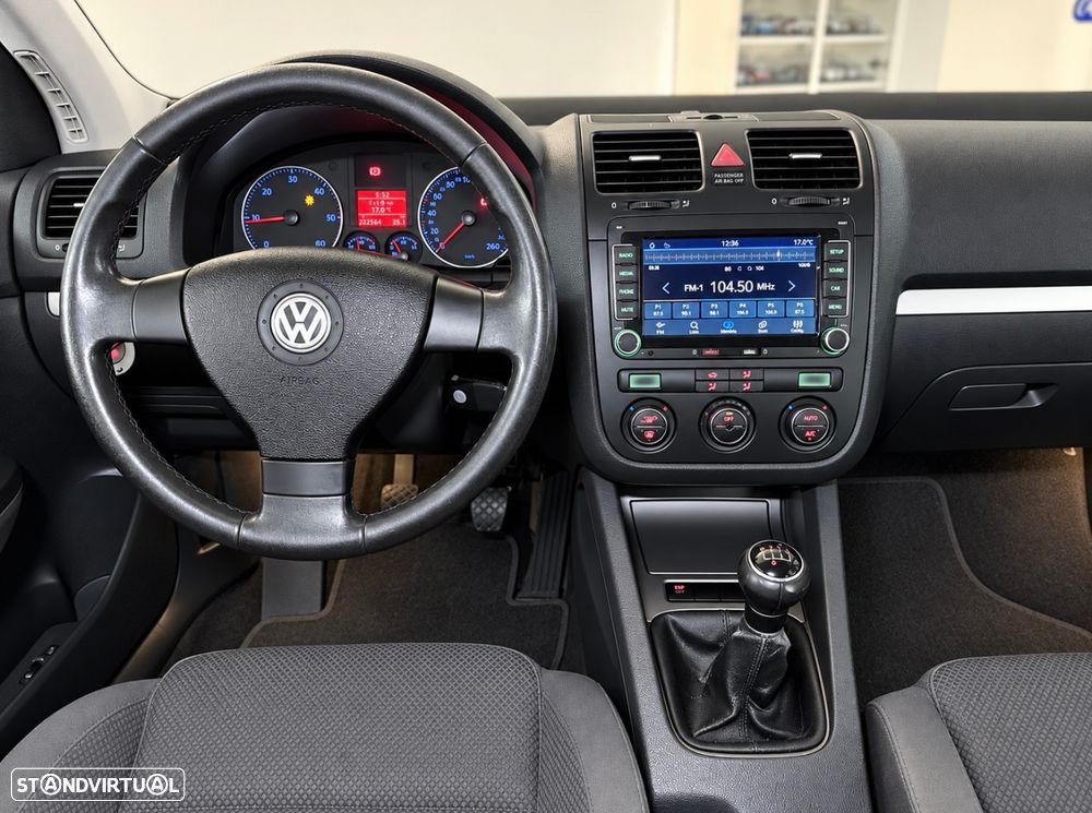 VW Golf 2.0 TDi Sport - 17