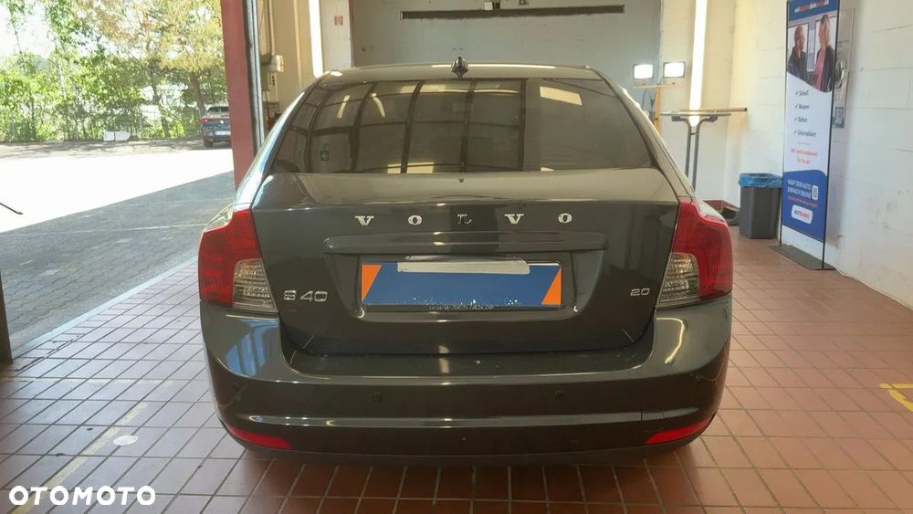 Volvo S40 2.0 Kinetic - 3
