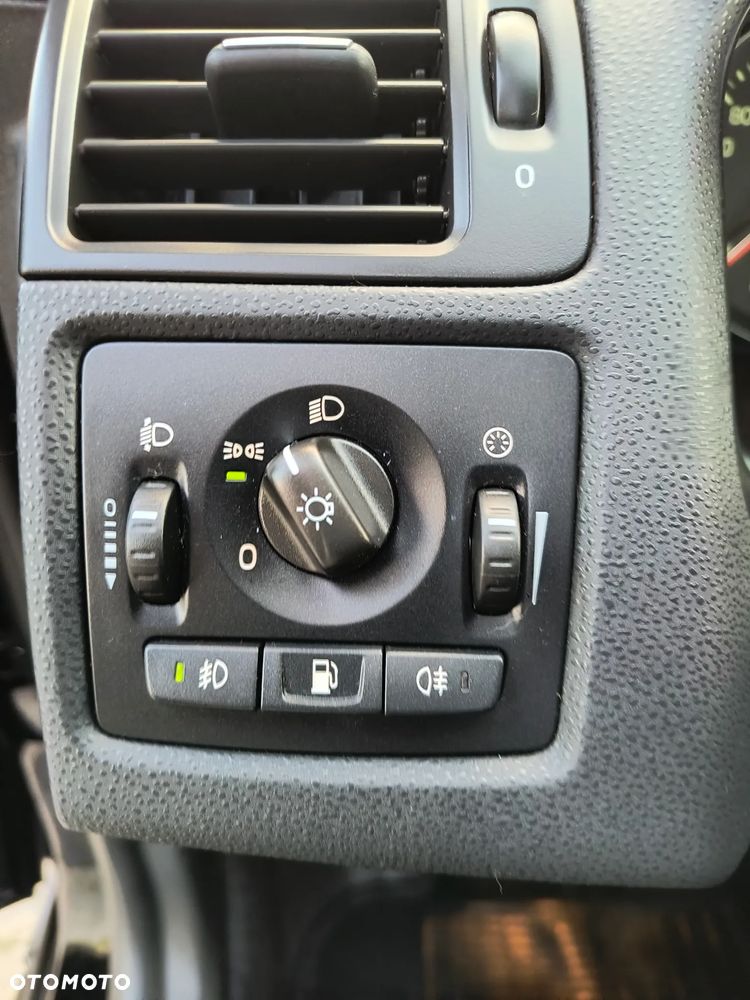 Volvo C30 1.6D DRIVe Summum - 10