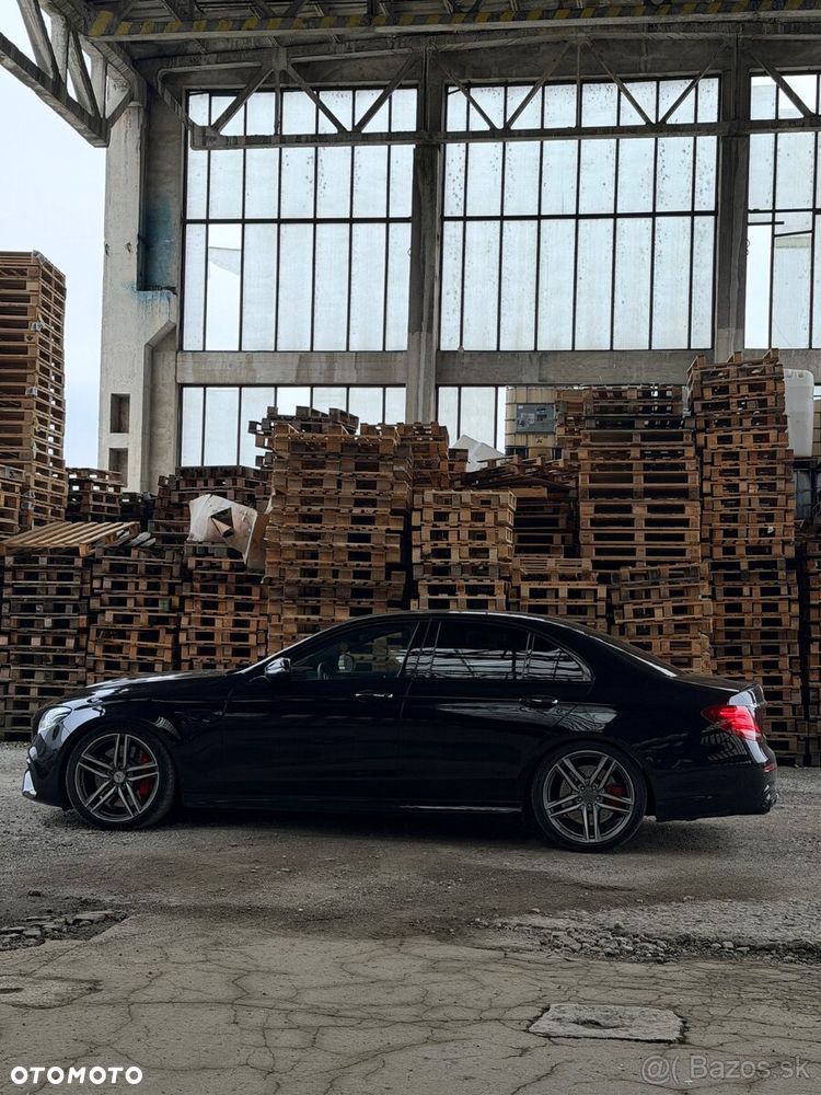 Mercedes-Benz Klasa E AMG 63 S 4-Matic+ - 5