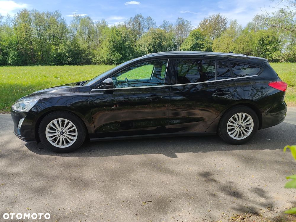 Ford Focus SW 1.0 EcoBoost Titanium - 4