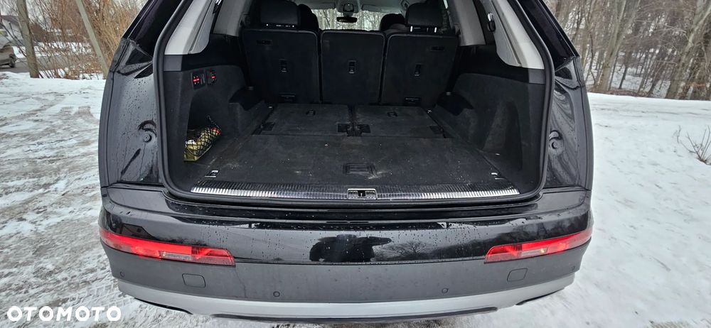 Audi Q7 - 16