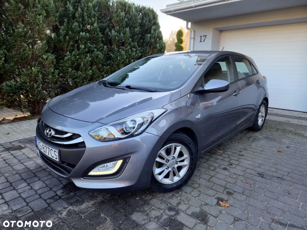 Hyundai i30 1.6 Comfort - 1