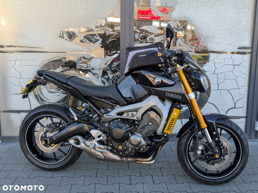 Yamaha MT - 17