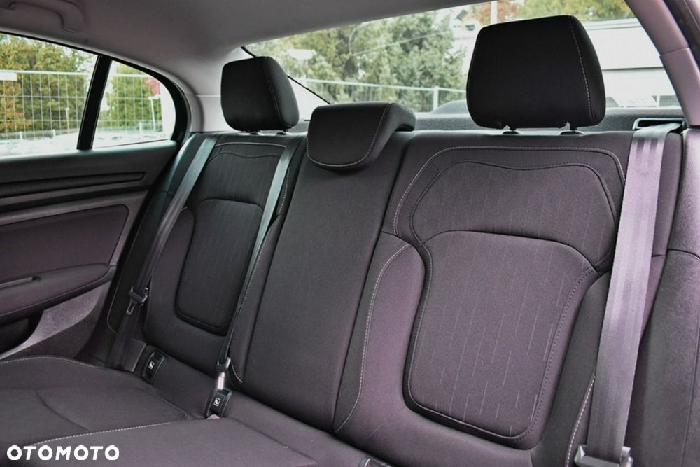 Renault Megane 1.3 TCe FAP Limited - 11