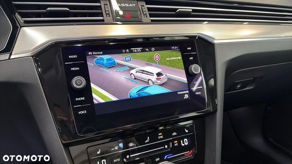 Volkswagen Passat 2.0 TDI EVO Elegance DSG - 31
