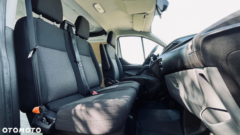 Ford Transit Custom - 8