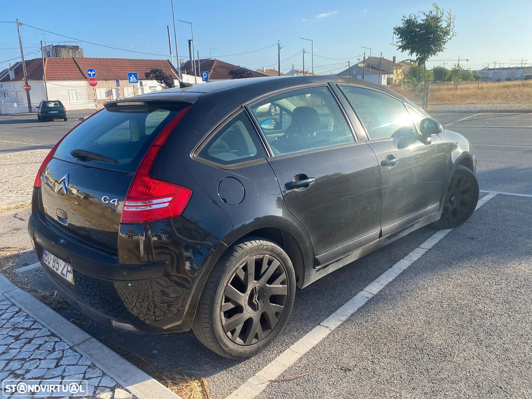Citroën C4 1.4 16V SX - 8