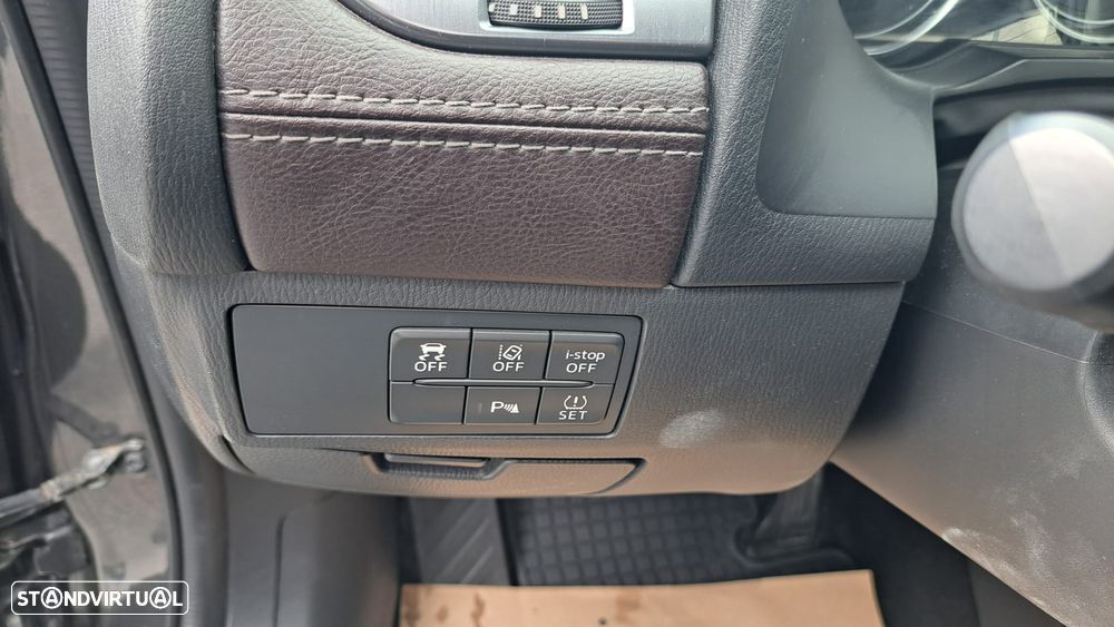 Mazda 6 M6 2.2 SKY-D Excellence AT P.Leather+Cruise Pack+TAE+Navi - 49