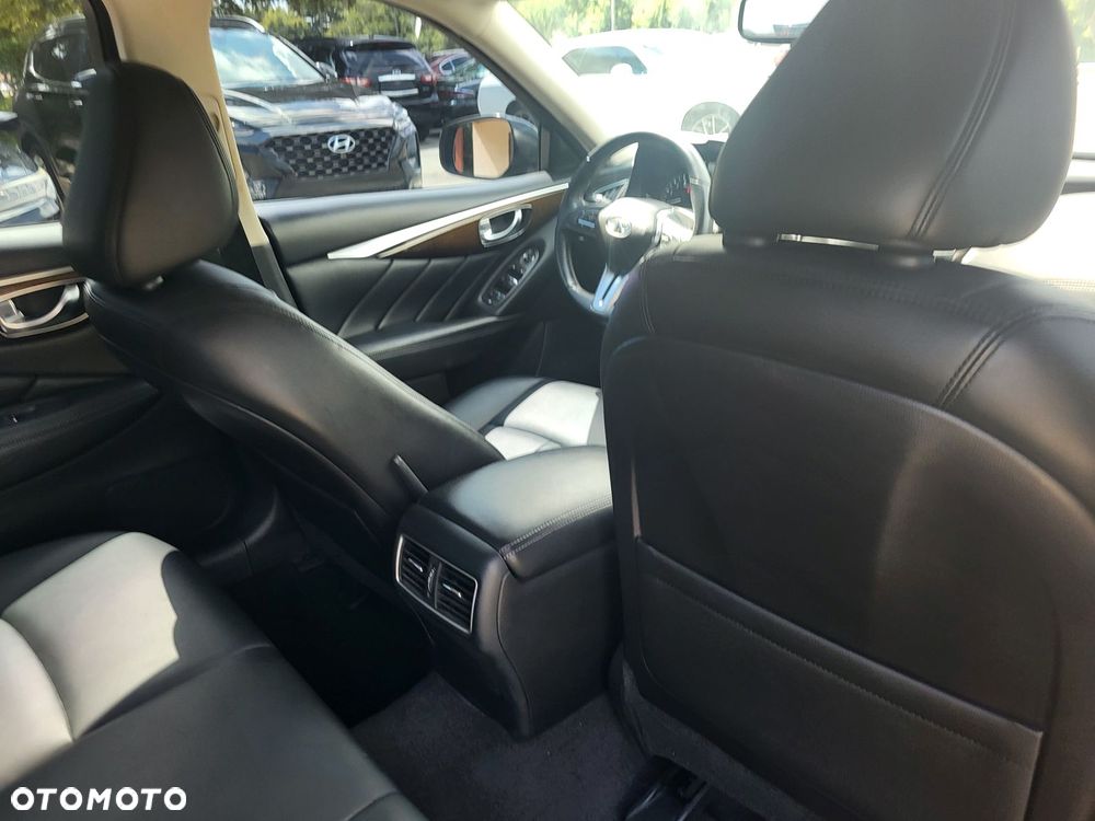 Infiniti Q50 - 7