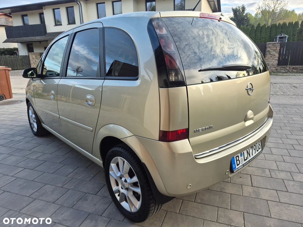 Opel Meriva 1.6 16V Cosmo - 24