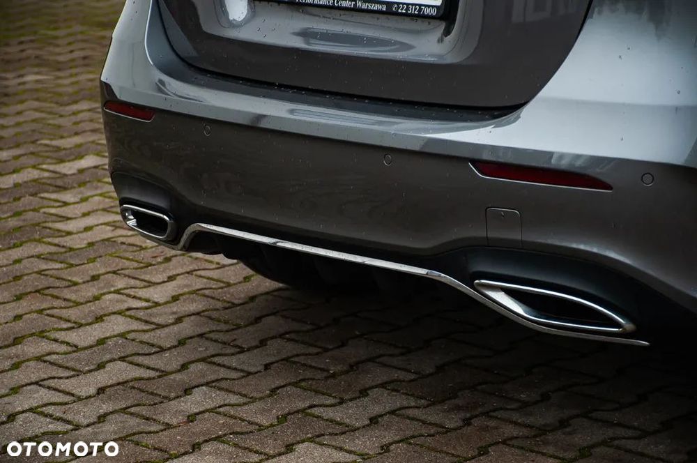 Mercedes-Benz Klasa A 180 d AMG Line 7G-DCT - 21