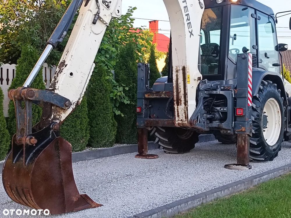 Terex TLB 840 - 11