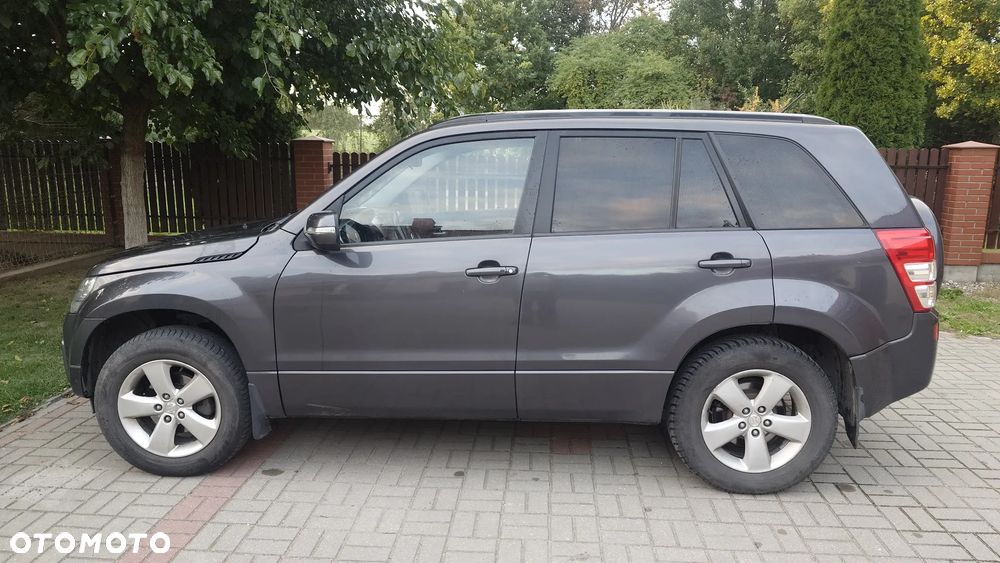 Suzuki Grand Vitara 2.4 Elegance EU5 - 6