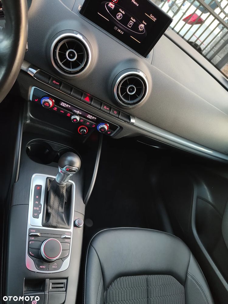 Audi A3 Sportback 1.4 TFSI S tronic Attraction - 17