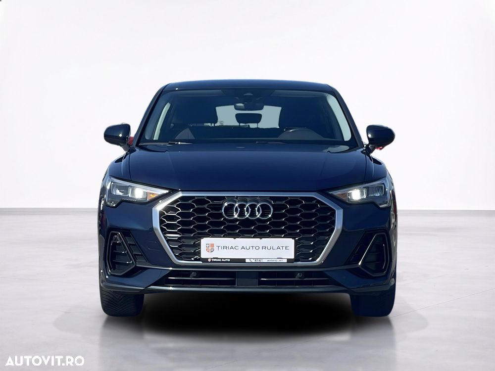 Audi Q3 Sportback - 9