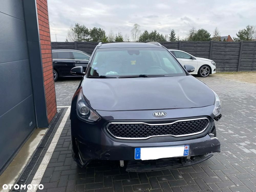 Kia Niro 1.6 GDI Hybrid L - 22