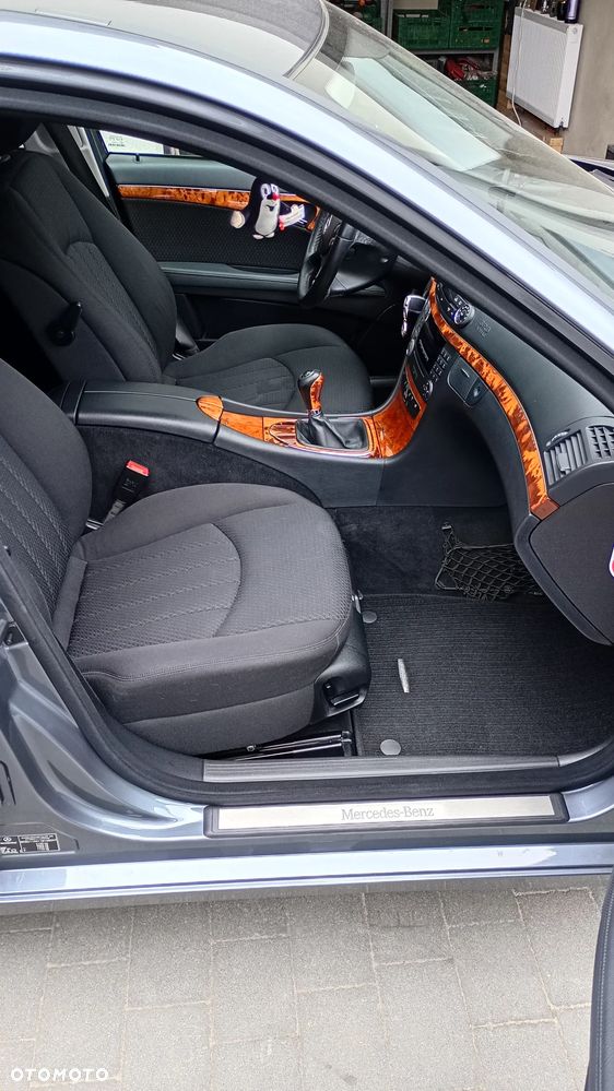 Mercedes-Benz Klasa E 200 Kompressor Elegance - 19