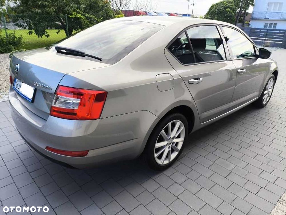Skoda Octavia - 3
