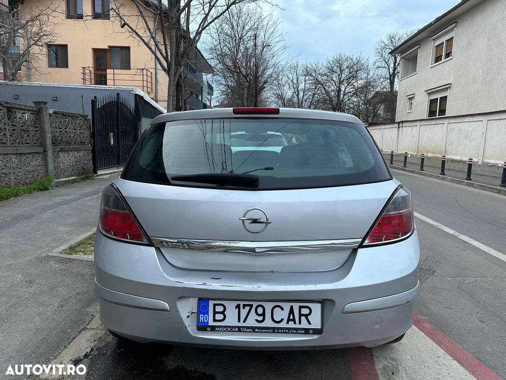 Opel Astra 1.6 Enjoy - 9